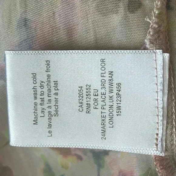 Anthropologie Dolan Blouse Floral Feminine Pink Flowers Ruffles Flowy Buttons - Picture 11 of 14